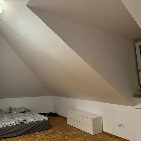 2-zi Dg Direkt An Der U3 Apartment Munich